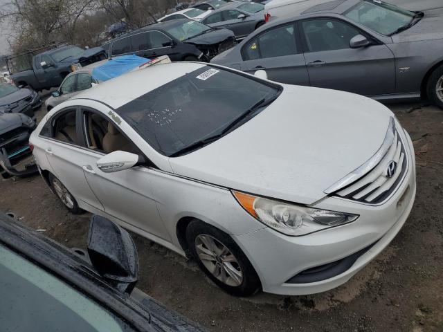 Photo 4 from auction – 2014 HYUNDAI SONATA GLS with VIN 5NPEB4AC4EH903679