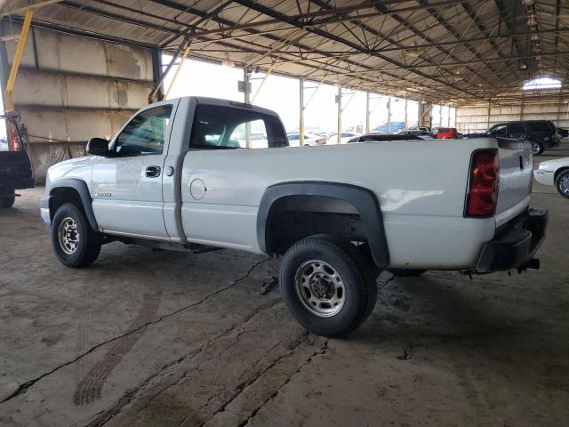 Photo 2 from auction – 2006 CHEVROLET SILVERADO with VIN 1GCHC24UX6E172292