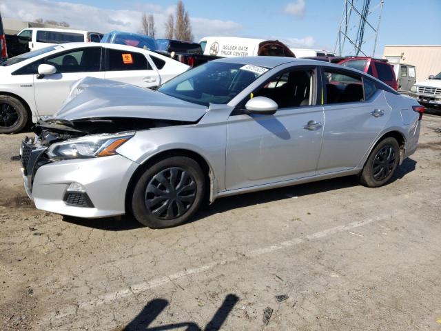 NISSAN ALTIMA S 2019 with VIN 1N4BL4BV7KC208447 - Photo from auction