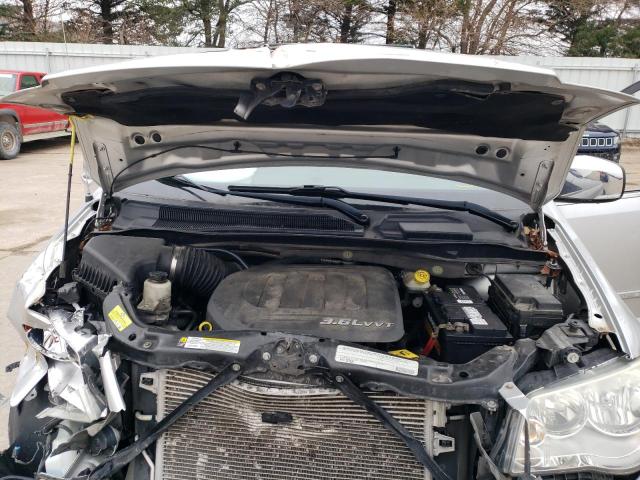 Photo 11 from auction – 2011 CHRYSLER TOWN & COU with VIN 2A4RR8DG3BR656134