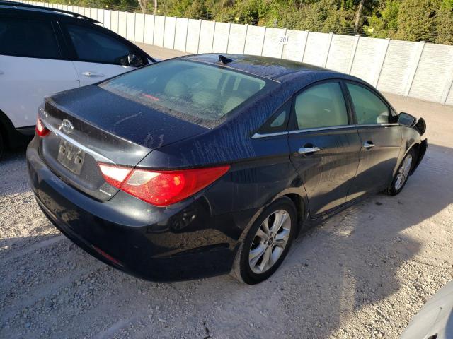 Photo 3 from auction – 2013 HYUNDAI SONATA with VIN 5NPEC4AC5DH712395