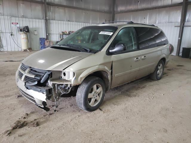 DODGE GRAND CARA 2005 with VIN 2D4GP44L25R335668 - Photo from auction