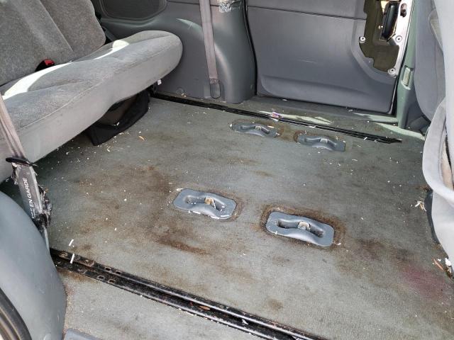 Photo 10 from auction – 2000 NISSAN QUEST SE with VIN 4N2XN11T2YD817311