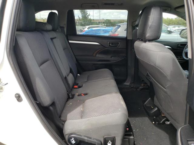 Photo 11 from auction – 2019 TOYOTA HIGHLANDER with VIN 5TDBGRFHXKS054539