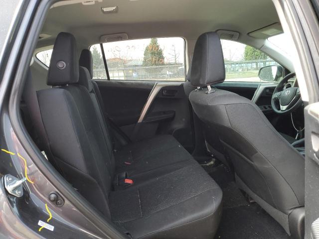 Photo 11 from auction – 2015 TOYOTA RAV4 LE with VIN 2T3BFREV2FW300482