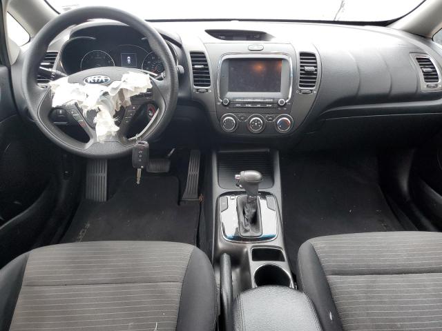 Photo 8 from auction – 2018 KIA FORTE LX with VIN 3KPFL4A74JE194674