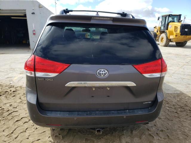Photo 6 from auction – 2013 TOYOTA SIENNA XLE with VIN 5TDYK3DC3DS295648