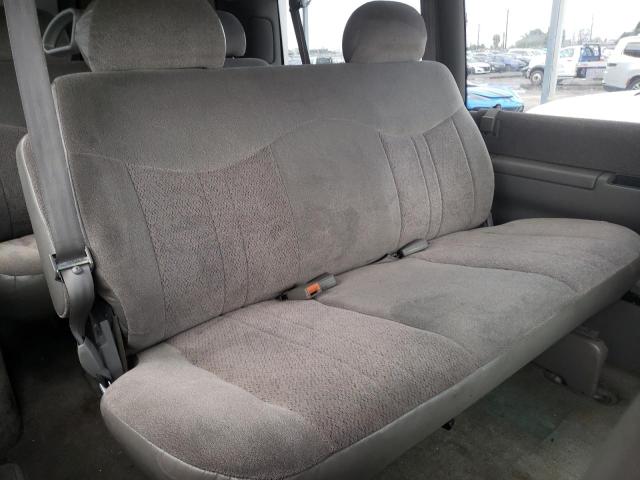 Photo 11 from auction – 2001 CHEVROLET ASTRO with VIN 1GNDM19W21B146013