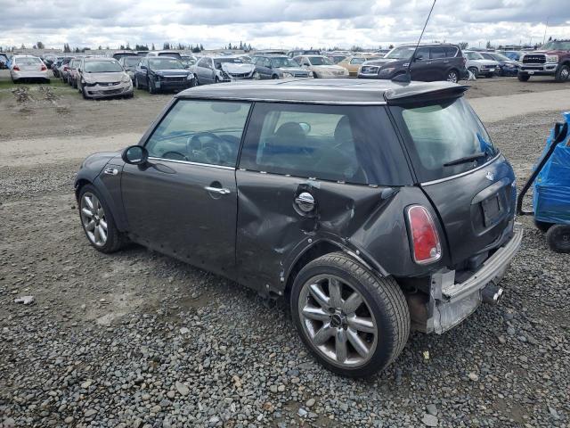 Photo 2 from auction – 2006 MINI COOPER S with VIN WMWRE33546TJ34922