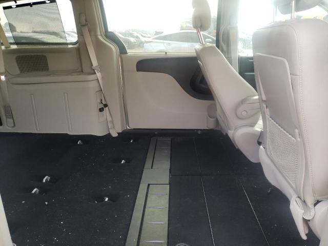 Photo 11 from auction – 2011 CHRYSLER TOWN & COU with VIN 2A4RR8DGXBR650492