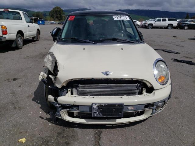 Photo 5 from auction – 2010 MINI COOPER with VIN WMWMF3C59ATZ63386