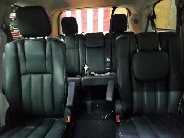 Photo 10 from auction – 2012 CHRYSLER TOWN & COU with VIN 2C4RC1CG5CR210844