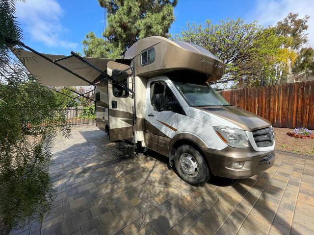 WINNEBAGO RV 2016 with VIN WDAPF4CC0G9666231 - Photo from auction