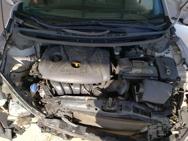 Photo 11 from auction – 2016 KIA FORTE LX with VIN KNAFK4A67G5520916