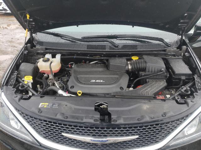 Photo 12 from auction – 2017 CHRYSLER PACIFICA T with VIN 2C4RC1EG1HR525886