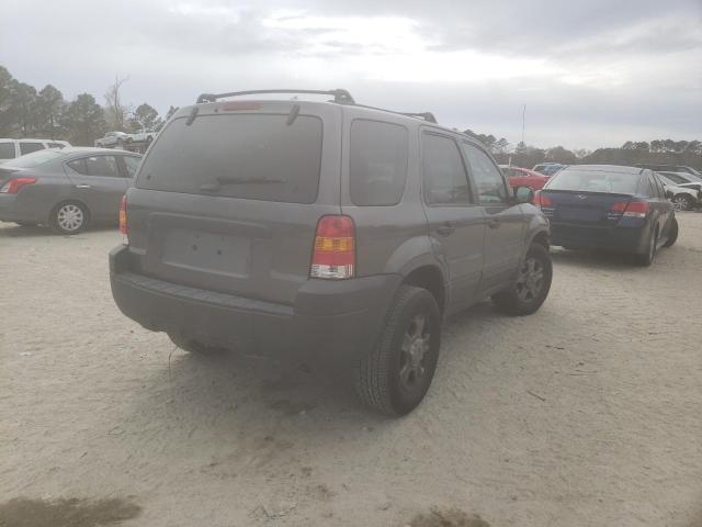 Photo 3 from auction – 2005 FORD ESCAPE XLS with VIN 1FMYU02Z05KD14399