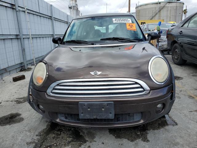 Photo 5 from auction – 2010 MINI COOPER CLU with VIN WMWML3C56ATX36830