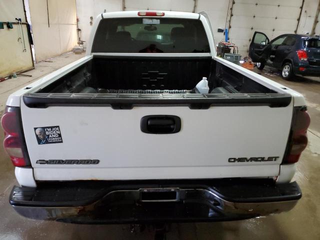 Photo 6 from auction – 2004 CHEVROLET 1500 SILVE with VIN 1GCEK19T34E399210