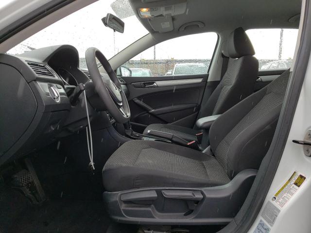 Photo 7 from auction – 2017 VOLKSWAGEN PASSAT S with VIN 1VWAT7A3XHC007347