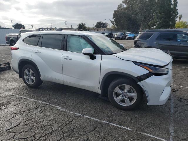 Photo 4 from auction – 2022 TOYOTA HIGHLANDER with VIN 5TDZZRAH2NS096028