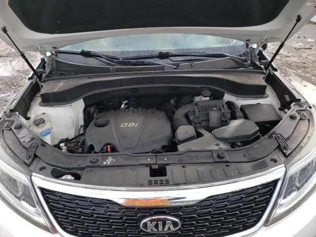 Photo 12 from auction – 2015 KIA SORENTO LX with VIN 5XYKTCA62FG561887