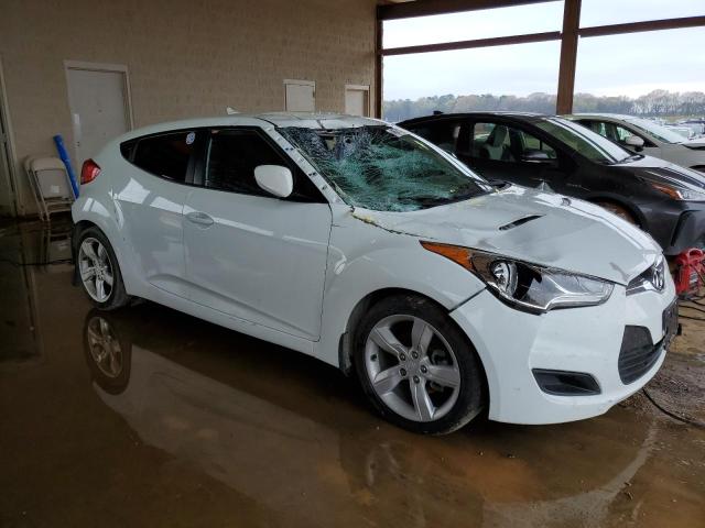 Photo 4 from auction – 2013 HYUNDAI VELOSTER with VIN KMHTC6AD9DU140714