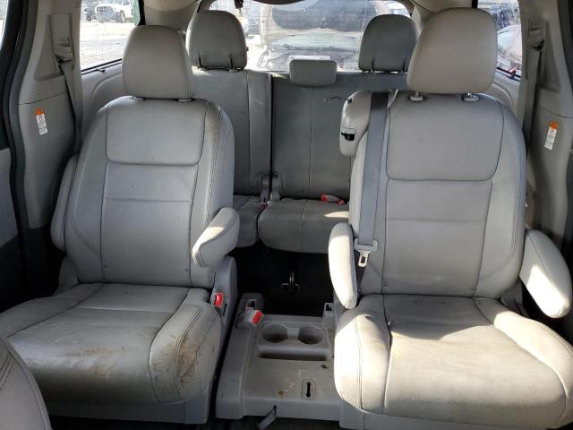 Photo 10 from auction – 2017 TOYOTA SIENNA XLE with VIN 5TDYZ3DC3HS771964