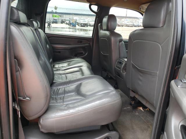 Photo 10 from auction – 2004 CHEVROLET AVALANCHE with VIN 3GNEC12T24G158360