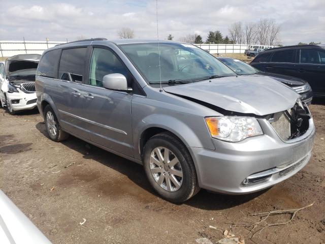 Photo 4 from auction – 2015 CHRYSLER TOWN & COU with VIN 2C4RC1BG7FR697938