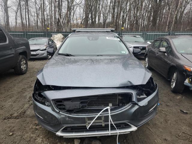 Photo 5 from auction – 2016 VOLVO V60 CROSS with VIN YV4612HM7G1016353
