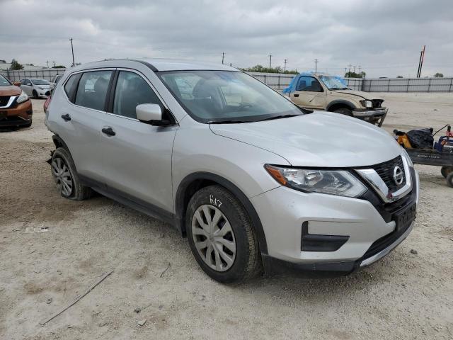Photo 4 from auction – 2017 NISSAN ROGUE S with VIN JN8AT2MT6HW389803