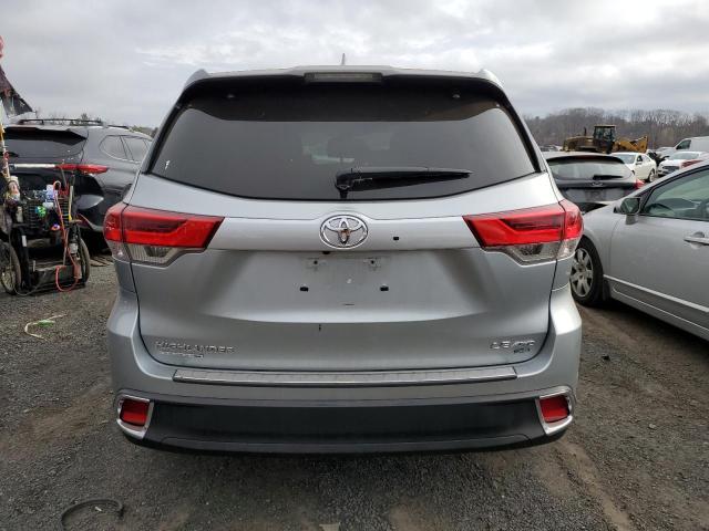 Photo 6 from auction – 2017 TOYOTA HIGHLANDER with VIN 5TDBZRFH6HS403487