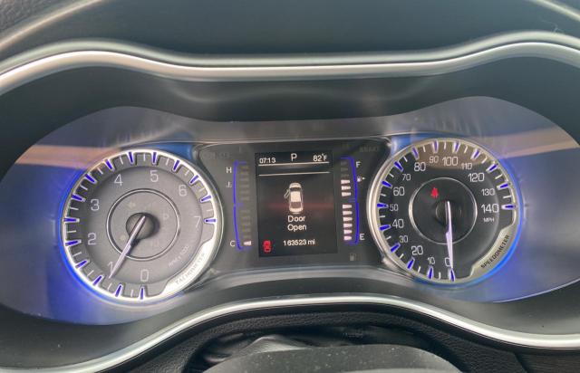 Photo 8 from auction – 2015 CHRYSLER 200 LIMITE with VIN 1C3CCCAB8FN576473