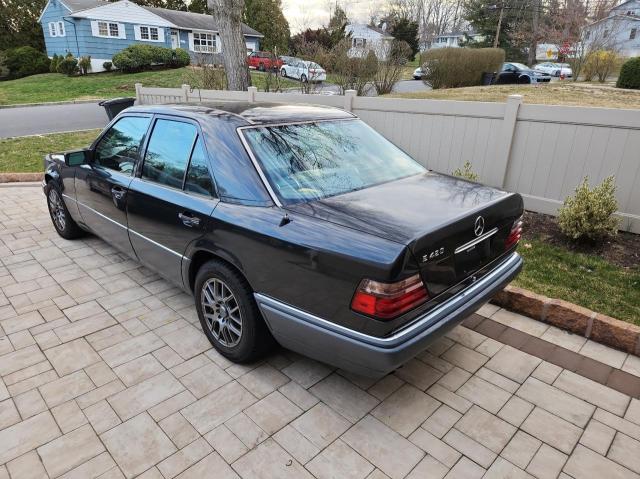 Photo 3 from auction – 1994 MERCEDES-BENZ E 420 with VIN WDBEA34E3RC083816