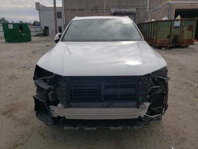 Photo 5 from auction – 2017 AUDI Q7 PREMIUM with VIN WA1LAAF7XHD044428