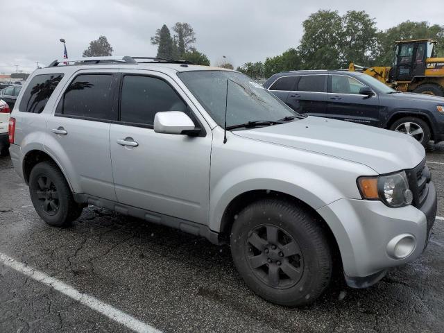 Photo 4 from auction – 2010 FORD ESCAPE LIM with VIN 1FMCU0EG5AKC13874