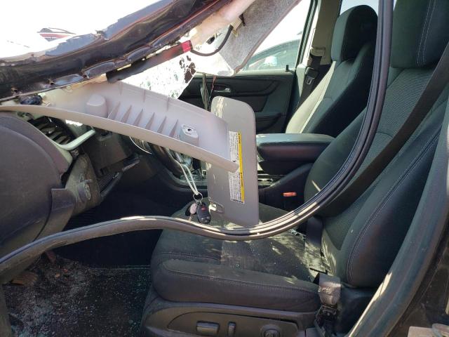 Photo 7 from auction – 2017 CHEVROLET TRAVERSE L with VIN 1GNKVGKD6HJ325610