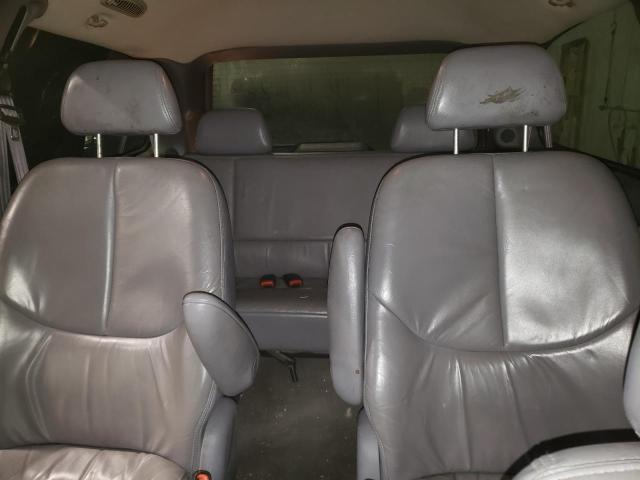 Photo 10 from auction – 2000 DODGE GRAND CARA with VIN 1B4GP74L6YB621442