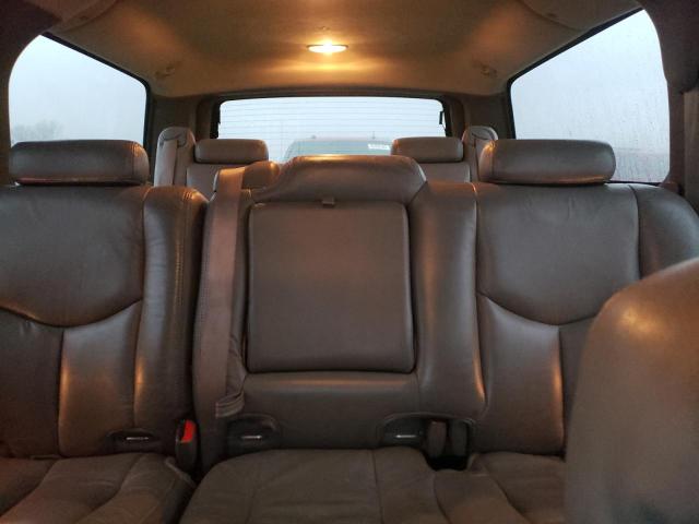 Photo 10 from auction – 2003 CHEVROLET SUBURBAN K with VIN 1GNFK16Z53J244670