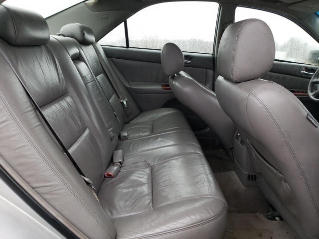Photo 10 from auction – 2004 TOYOTA CAMRY LE with VIN 4T1BE30K24U281001