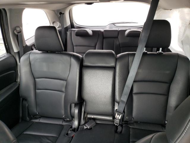 Photo 10 from auction – 2018 HONDA PILOT TOUR with VIN 5FNYF6H92JB066690