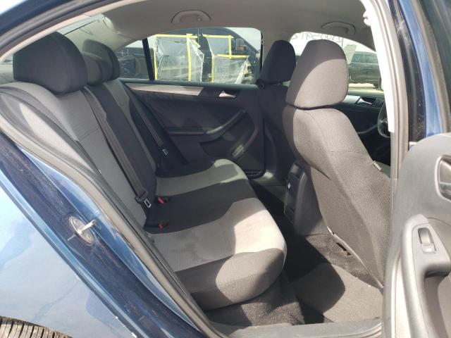 Photo 10 from auction – 2017 VOLKSWAGEN JETTA S with VIN 3VW2B7AJ6HM327222