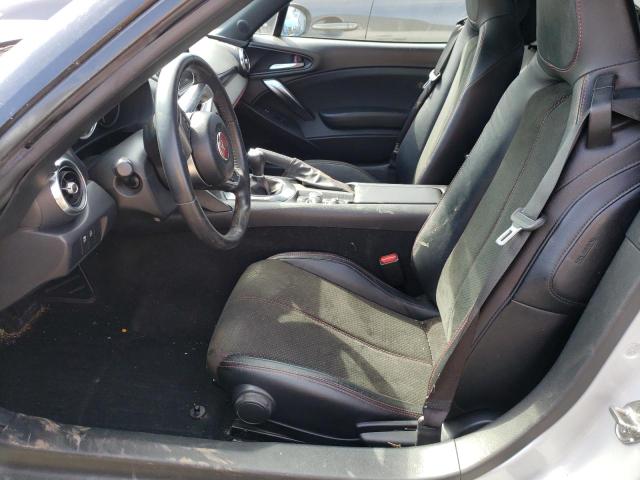 Photo 7 from auction – 2019 FIAT 124 SPIDER with VIN JC1NFAEK0K0143616