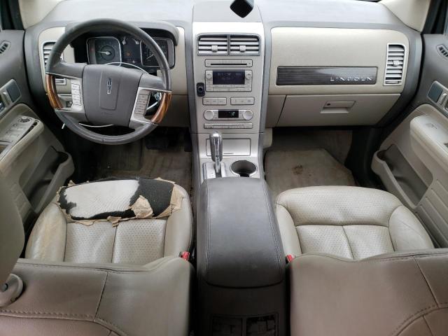 Photo 8 from auction – 2007 LINCOLN MKX with VIN 2LMDU68CX7BJ38600