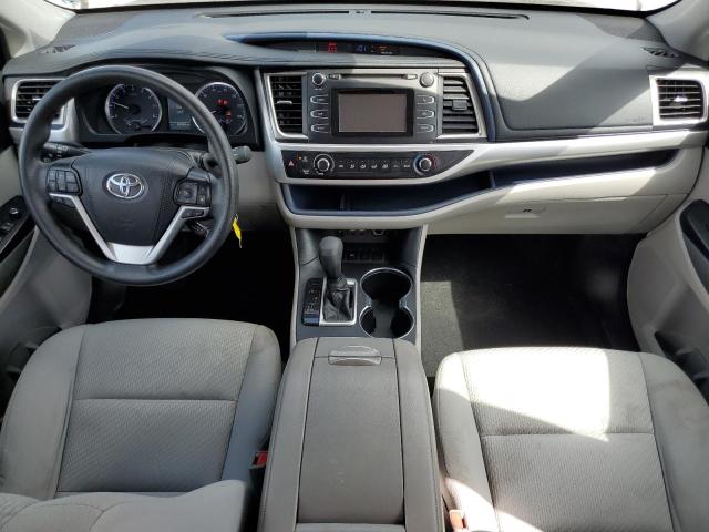 Photo 8 from auction – 2019 TOYOTA HIGHLANDER with VIN 5TDZARFH2KS042711