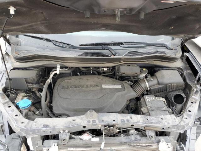 Photo 11 from auction – 2018 HONDA RIDGELINE with VIN 5FPYK3F60JB000388