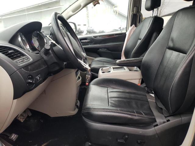 Photo 7 from auction – 2016 CHRYSLER TOWN & COU with VIN 2C4RC1BG7GR150671