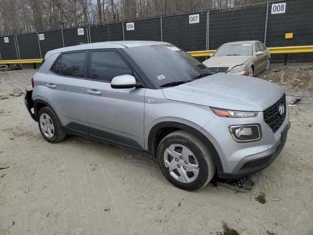 Photo 4 from auction – 2020 HYUNDAI VENUE SE with VIN KMHRB8A34LU037201