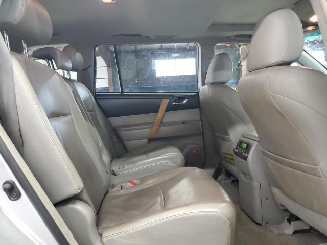 Photo 11 from auction – 2009 TOYOTA HIGHLANDER with VIN JTEEW44A992034269