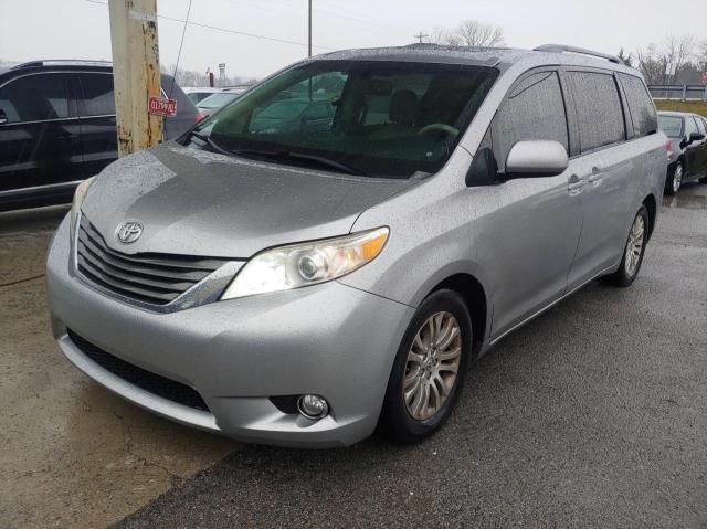 Photo 2 from auction – 2011 TOYOTA SIENNA XLE with VIN 5TDYK3DC3BS153250